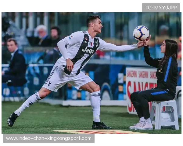 尤文图斯追C罗式一击致命者——足球传奇背后的制胜法宝 尤文图斯追C罗式一击致命者——足球传奇背后的制胜法宝