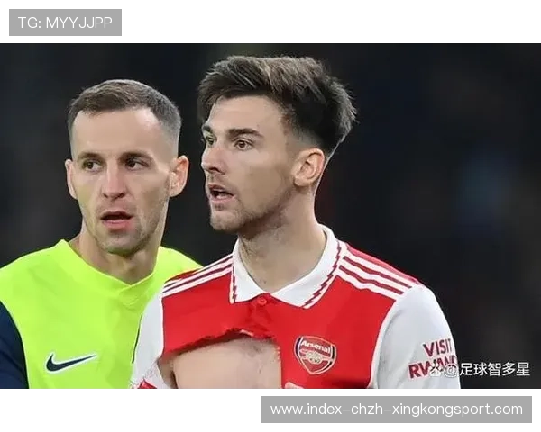 阿森纳蒂尔尼后点补射赢得看台狂欢——一场点燃球迷热情的瞬间