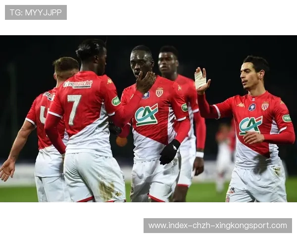 主场的力量：本菲卡凭借团队配合拿下宝贵三分，现场气氛热烈